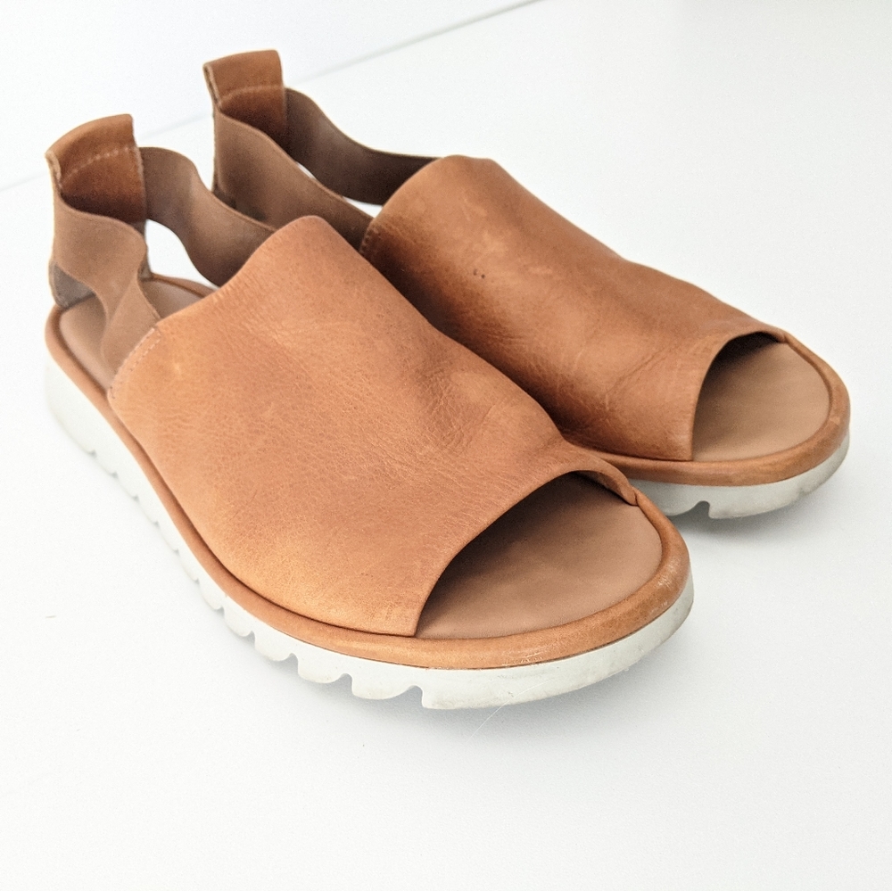The FLEXX Sandal - Womens sz 7